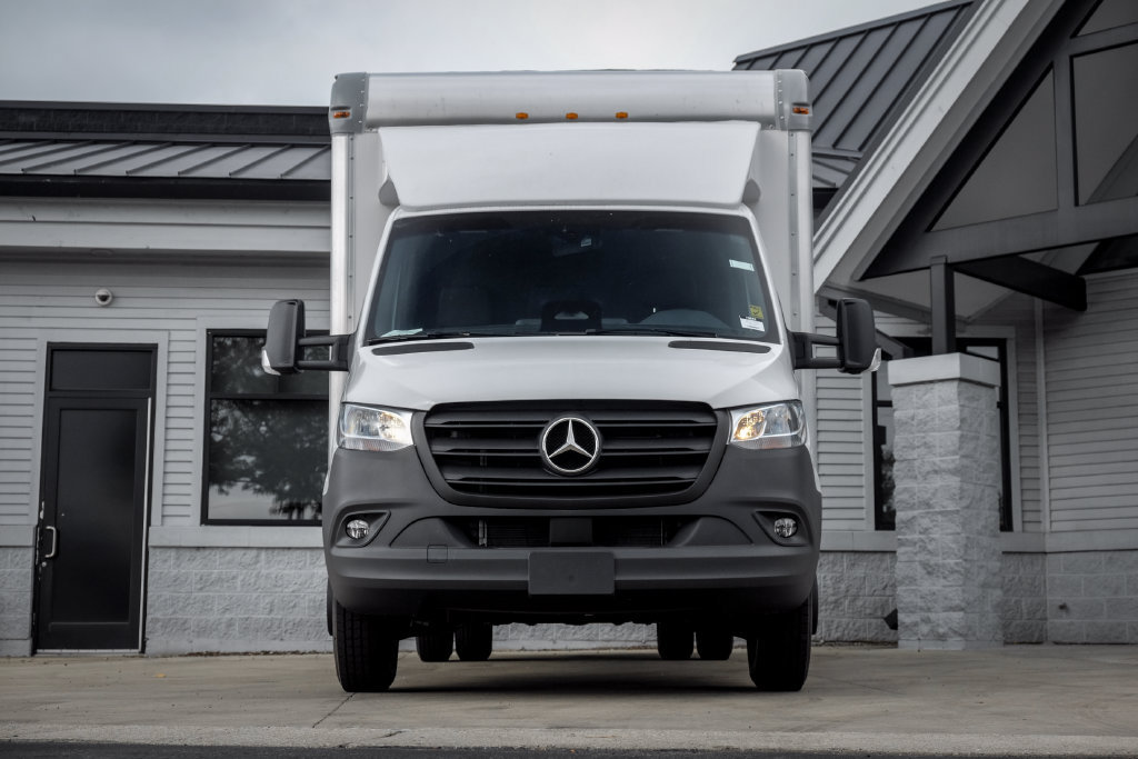 New 2026 Mercedes-Benz Sprinter 4500 image 5