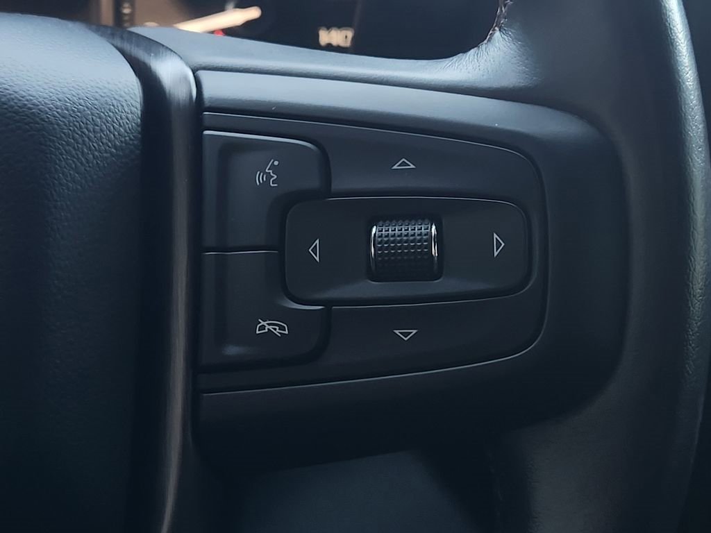 Used 2020 GMC Sierra 1500 AT4 w/ AT4 Premium Package AWD/4WD image 29