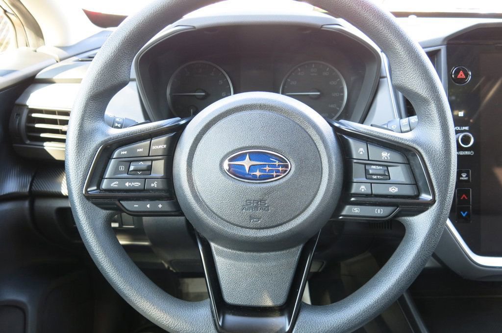Used 2025 Subaru Crosstrek 2.0i Premium image 23