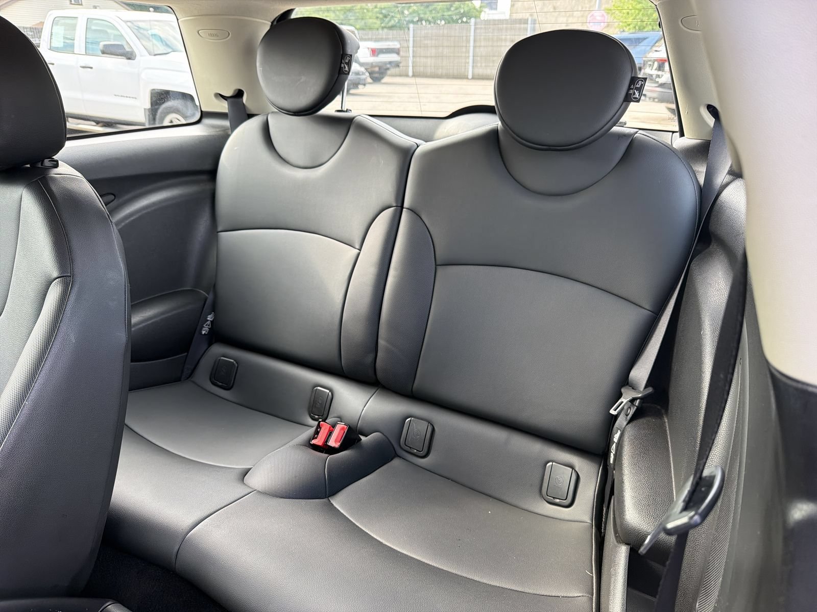 Used 2011 MINI Cooper Hardtop FWD image 20