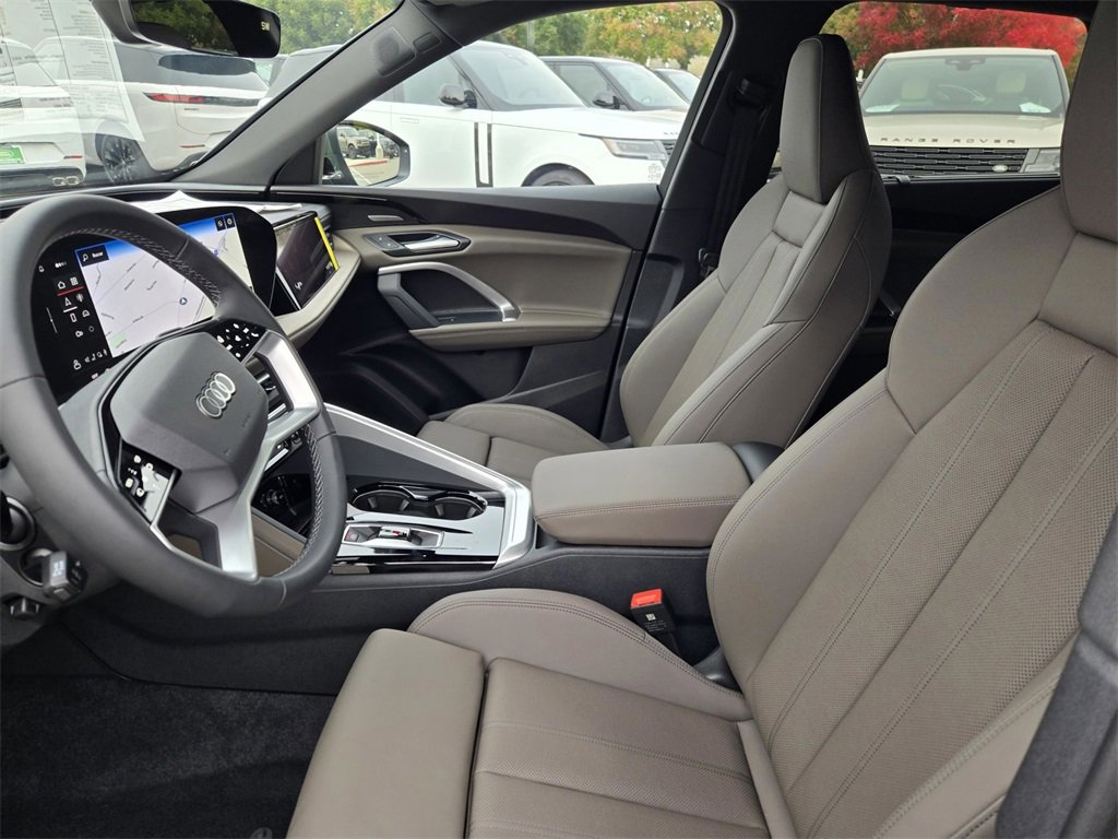 New 2025 Audi Q5 Prestige image 27