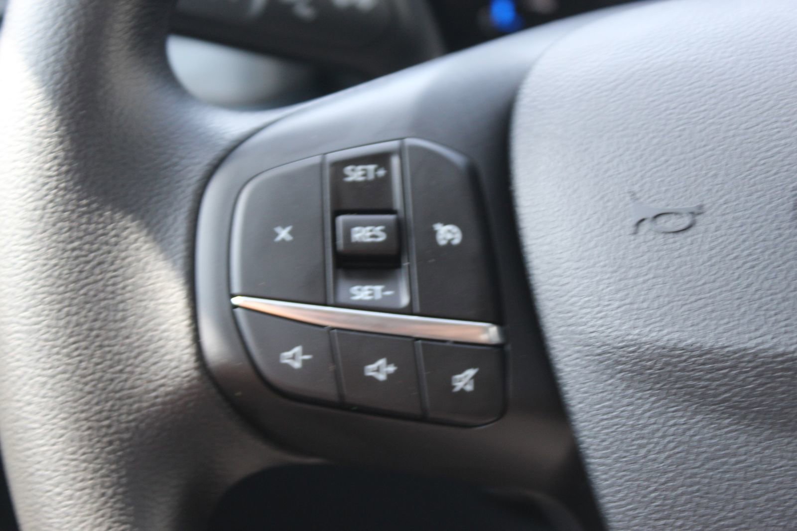 New 2025 Ford Maverick XL image 20