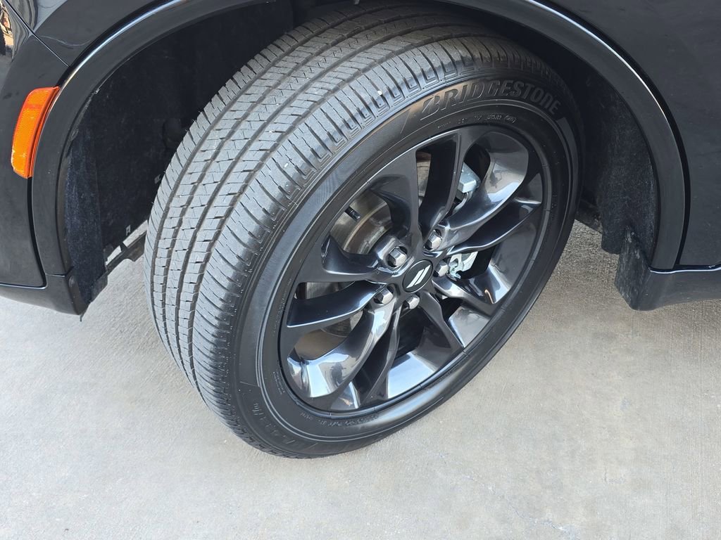 Used 2025 Dodge Durango GT image 30