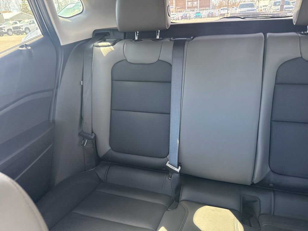 Used 2024 Chevrolet Trax ACTIV w/ Driver Confidence Package image 14