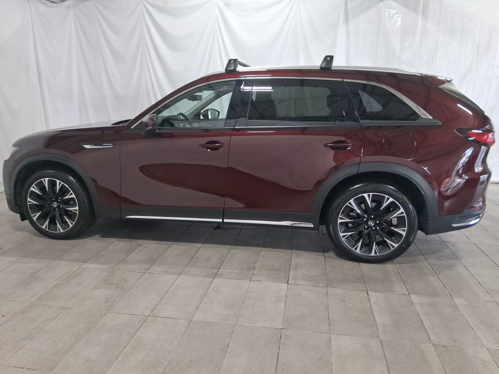 Certified 2024 MAZDA CX-90 Plug-In Hybrid w/ Premium Pkg image 8