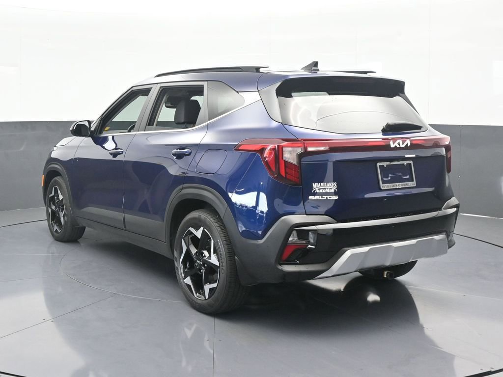 Used 2024 Kia Seltos EX image 4