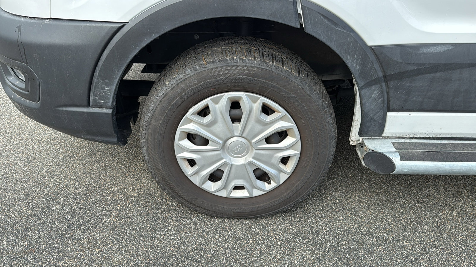 Used 2024 Ford Transit 250 Low Roof w/ Exterior Upgrade Package image 11