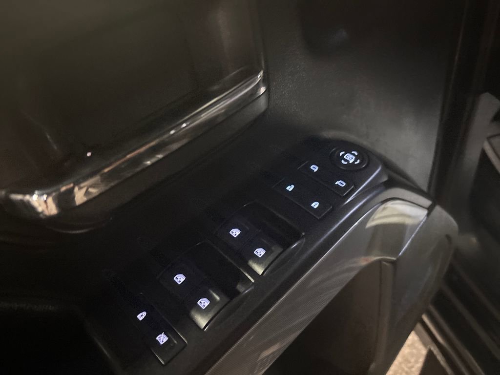 Used 2017 Chevrolet Silverado 1500 LT w/ All Star Edition image 16