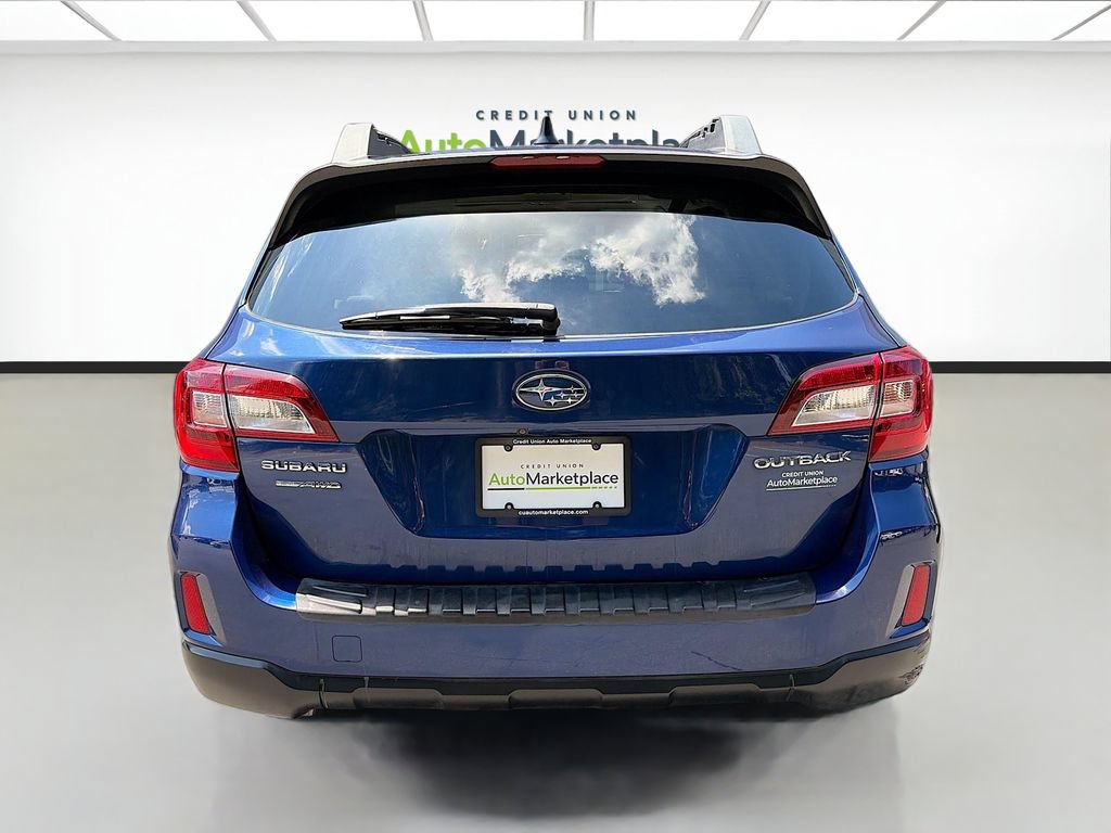 Used 2016 Subaru Outback 2.5i Premium AWD/4WD image 6
