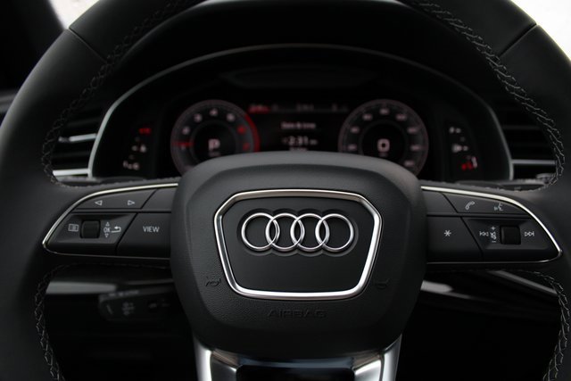 New 2025 Audi Q8 Premium image 13