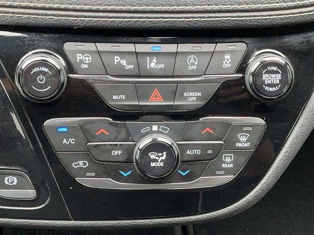 Used 2018 Chrysler Pacifica Limited w/ Advanced Safetytec Group image 42