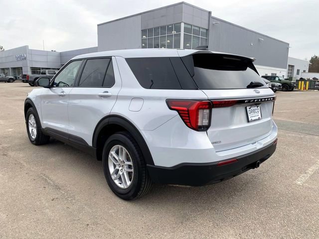 Used 2026 Ford Explorer Active image 7