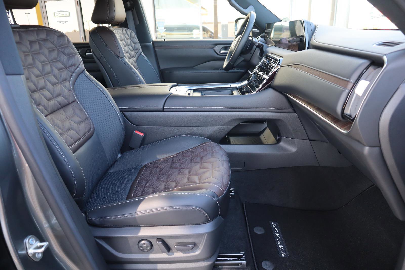 New 2026 Nissan Armada Platinum image 60