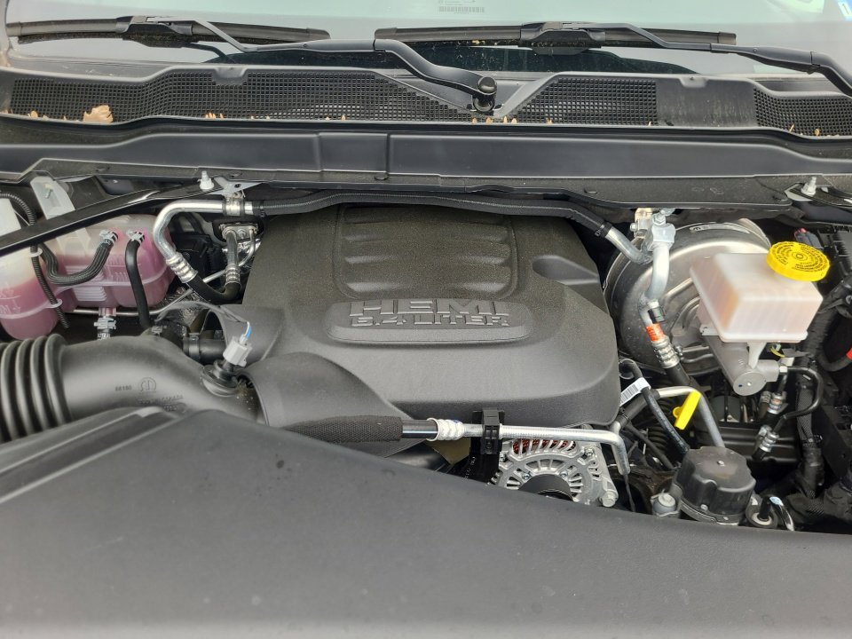 Used 2024 RAM 2500 Tradesman w/ Safety Group RWD image 20