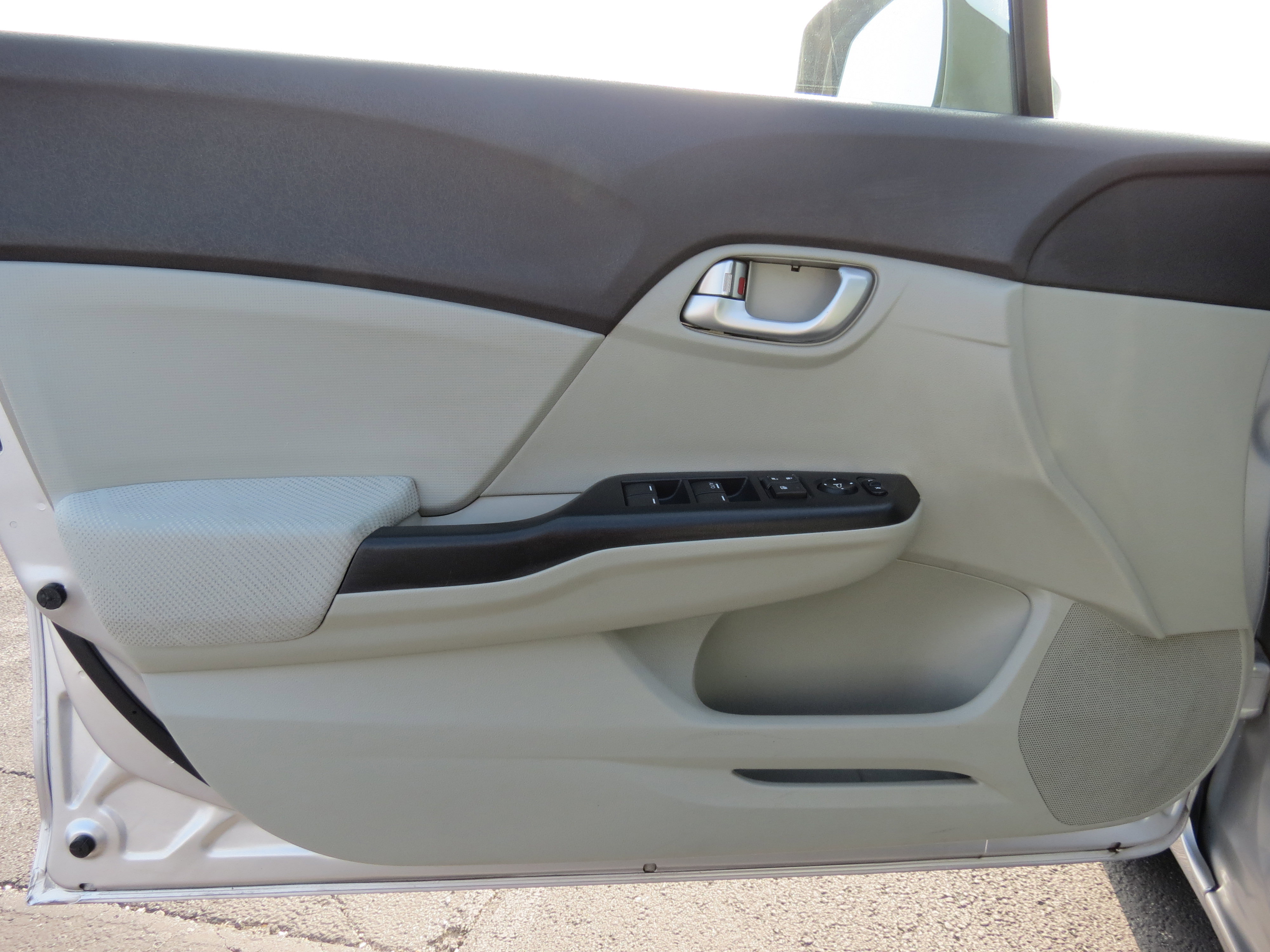 Used 2012 Honda Civic EX image 24