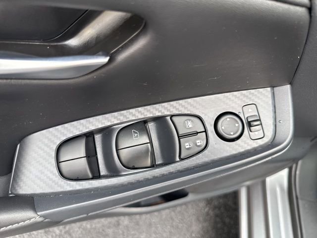 Used 2025 Nissan Sentra SV image 14