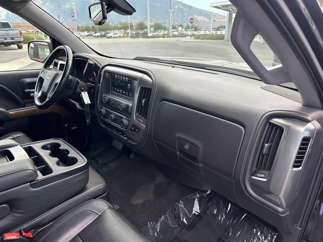 Used 2018 Chevrolet Silverado 1500 LTZ w/ Sport Package AWD/4WD image 32