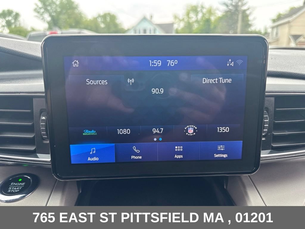 Used 2021 Ford Explorer XLT w/ Equipment Group 202A AWD/4WD image 25