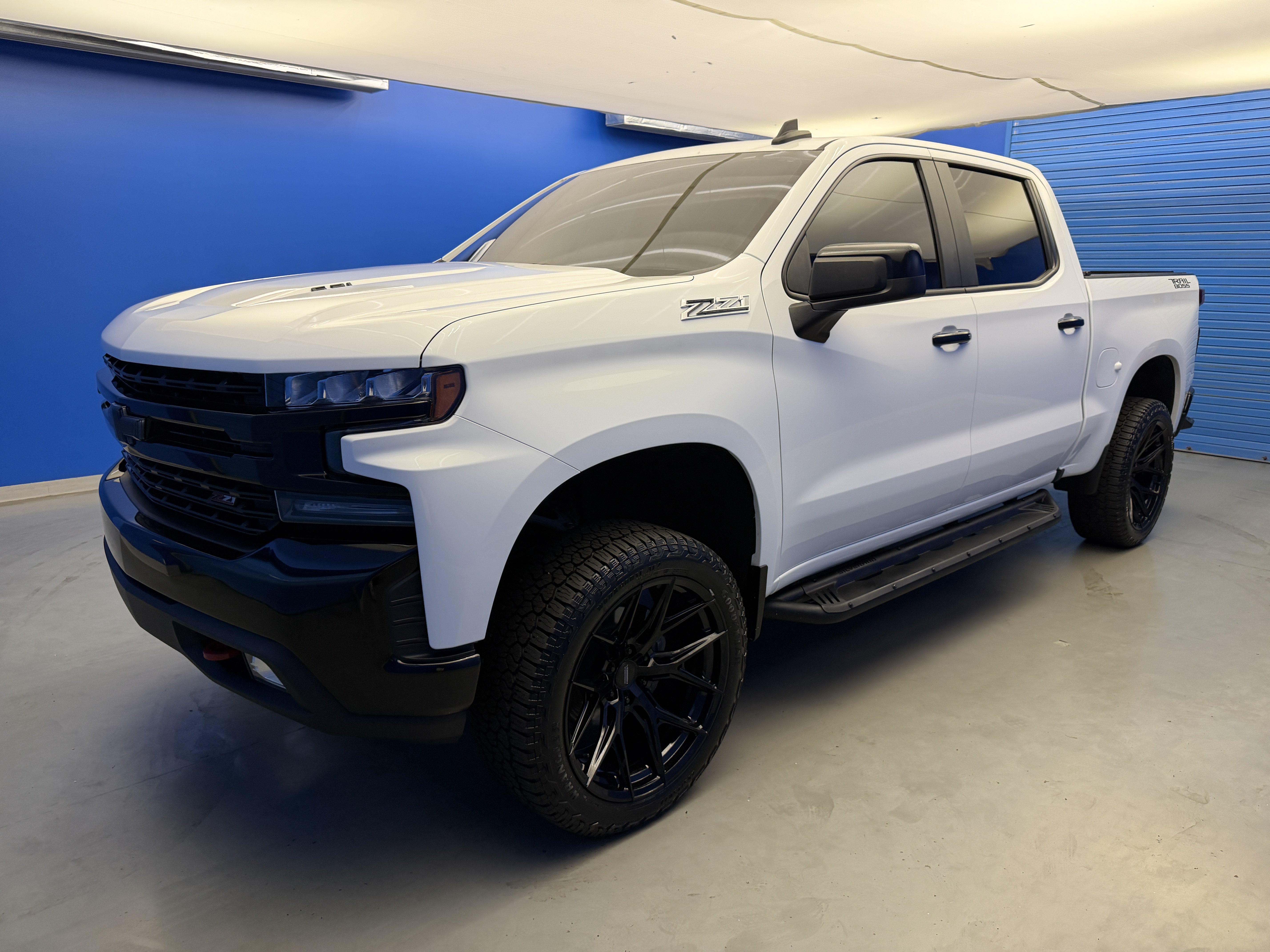 Used 2021 Chevrolet Silverado 1500 LT Trail Boss w/ Convenience Package II AWD/4WD image 4