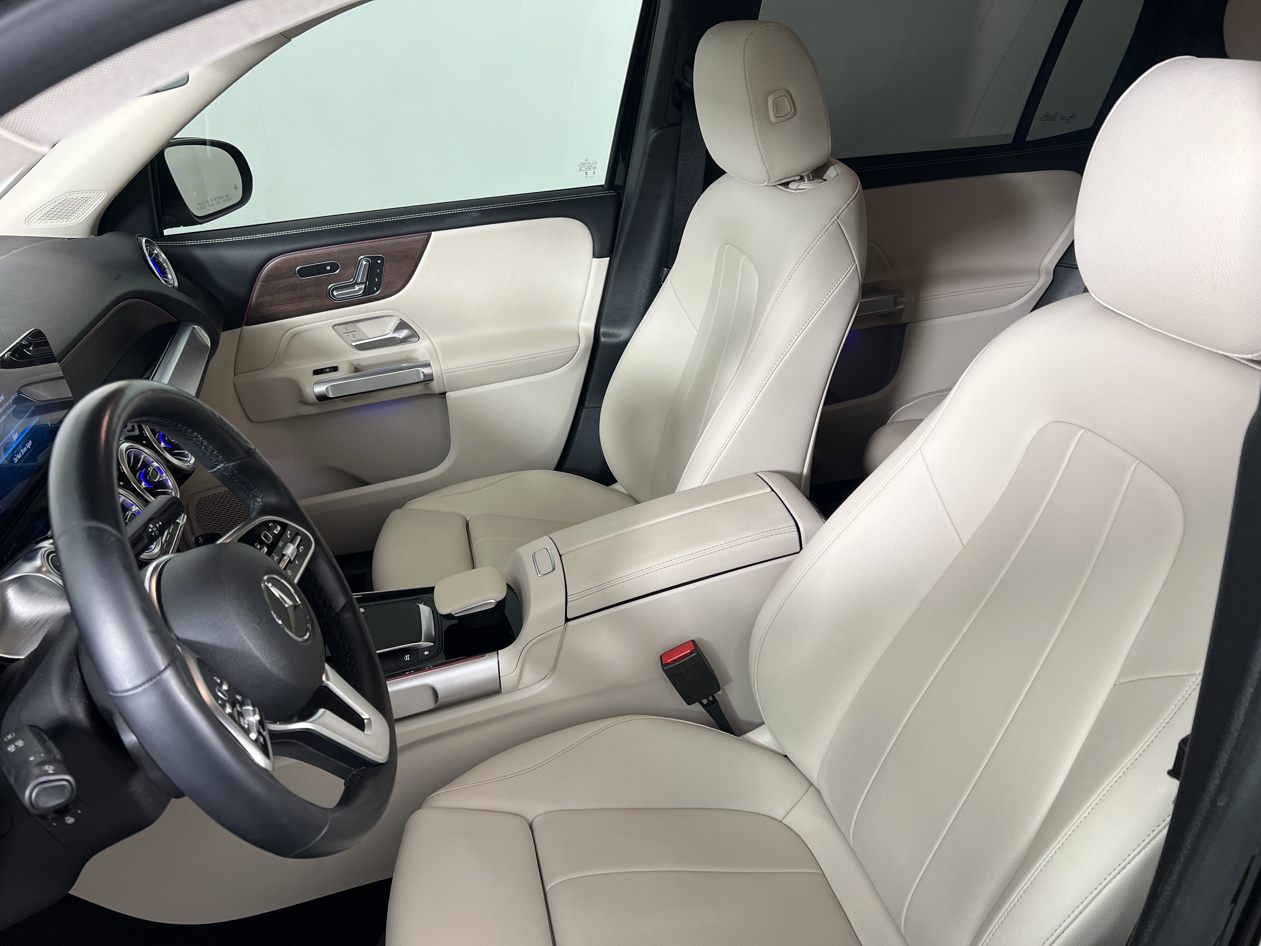 Certified 2023 Mercedes-Benz GLB 250 4MATIC image 16