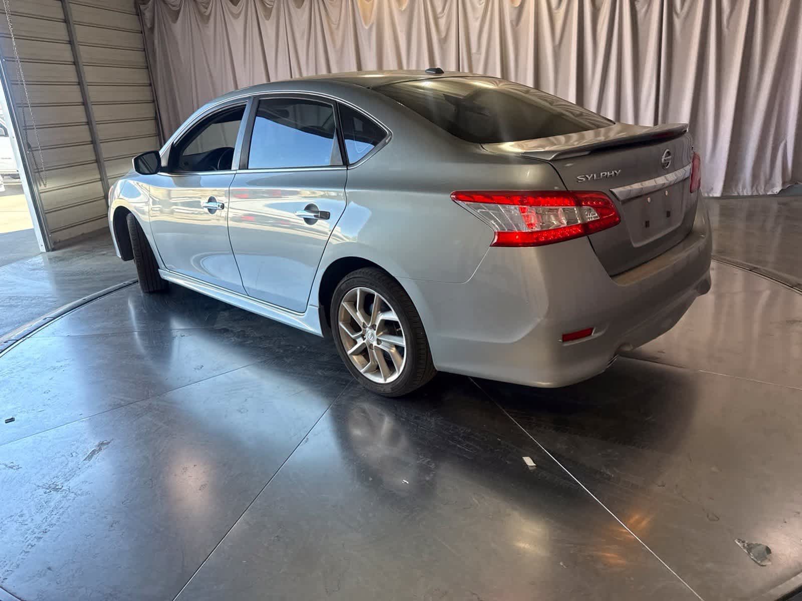 Used 2013 Nissan Sentra SR w/ Driver Pkg FWD image 7
