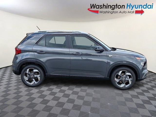 New 2026 Hyundai Venue SEL FWD image 7
