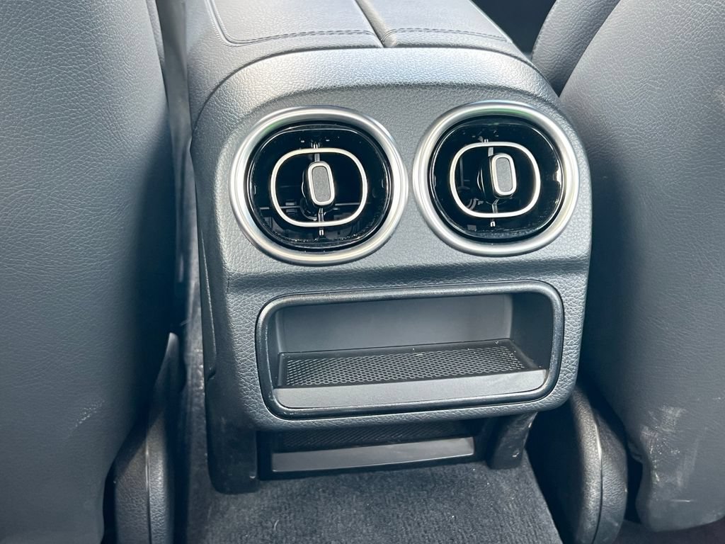 New 2024 Mercedes-Benz C 300 4MATIC Sedan image 32