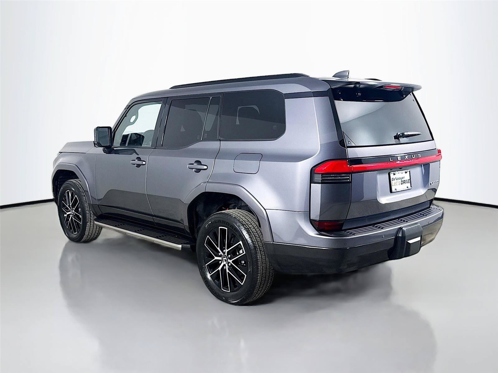 Used 2024 Lexus GX 550 w/ Accessory Package (Z1) AWD/4WD image 7