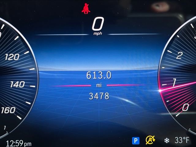 Used 2025 Mercedes-Benz GLB 250 GLB 250 image 29