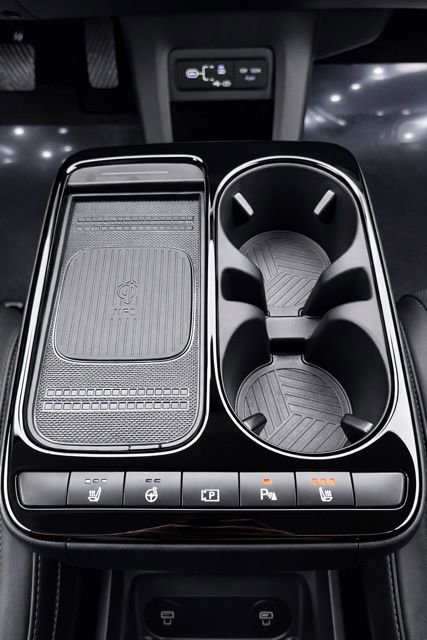 Used 2026 Hyundai Ioniq 5 SEL image 21