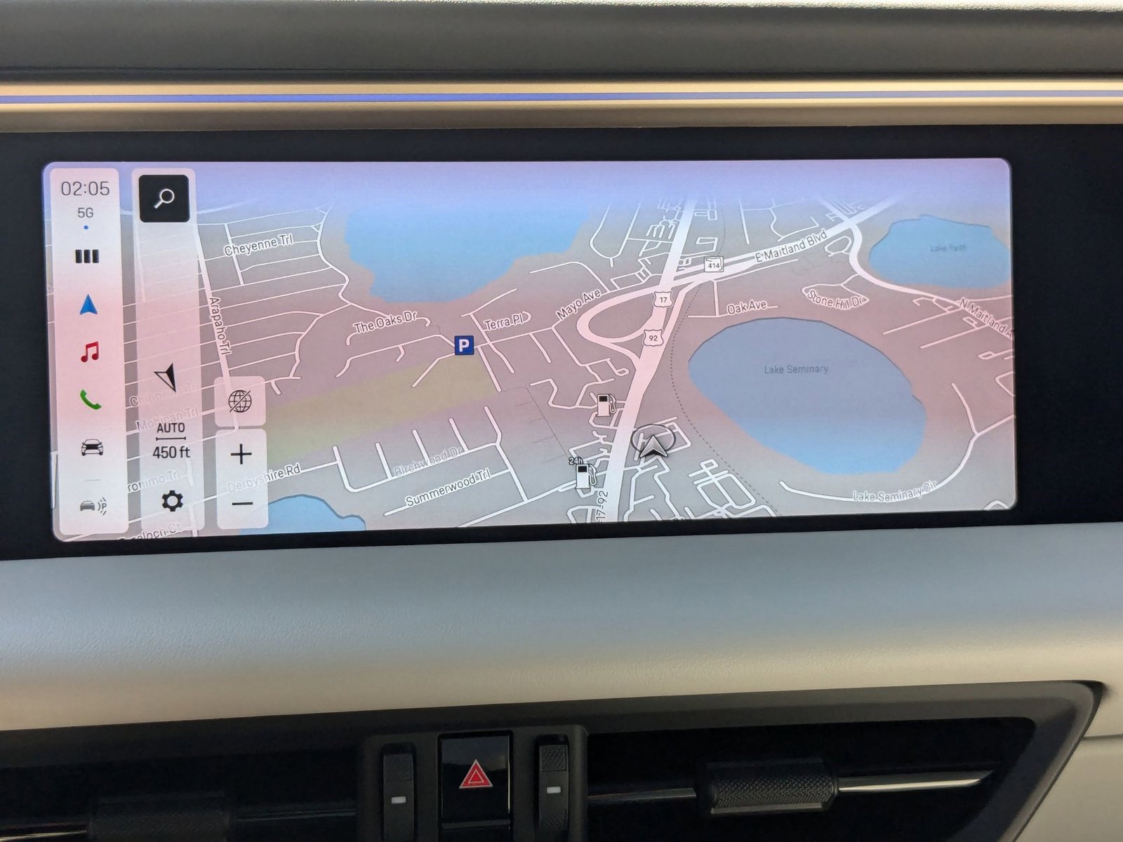 New 2024 Porsche Macan 4 Electric image 19