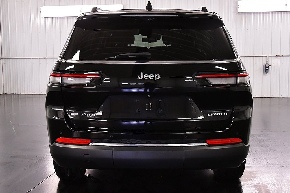 Used 2021 Jeep Grand Cherokee L Limited w/ Luxury Tech Group II image 6