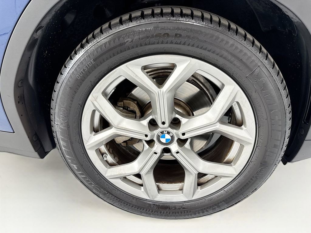 Used 2021 BMW X3 xDrive30e w/ Executive Package AWD/4WD image 31