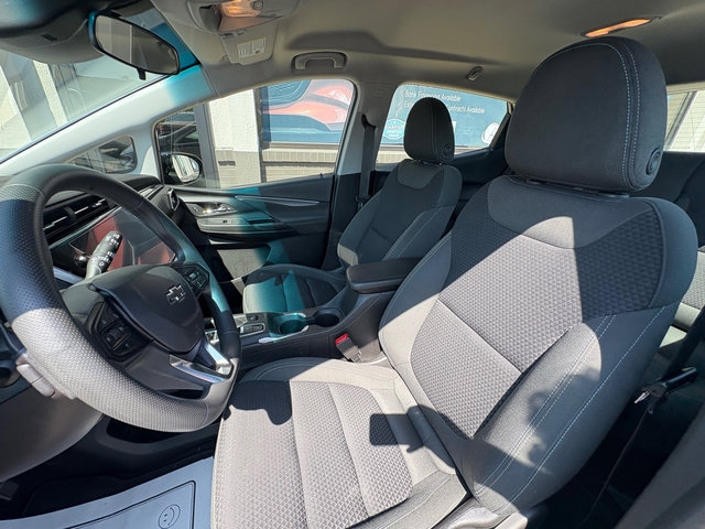 Used 2023 Chevrolet Bolt LT FWD image 13