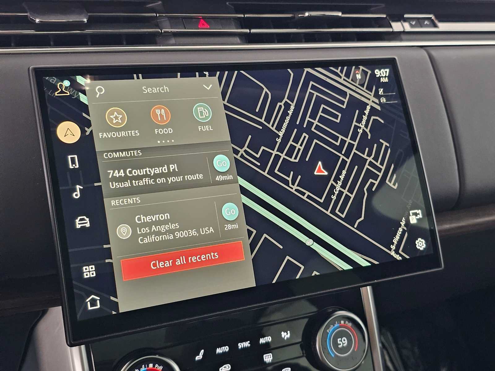 Certified 2023 Land Rover Range Rover SE AWD/4WD image 25
