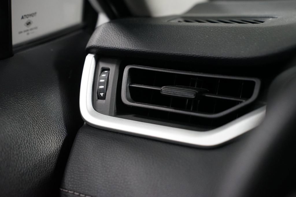 Certified 2025 Toyota RAV4 LE image 24