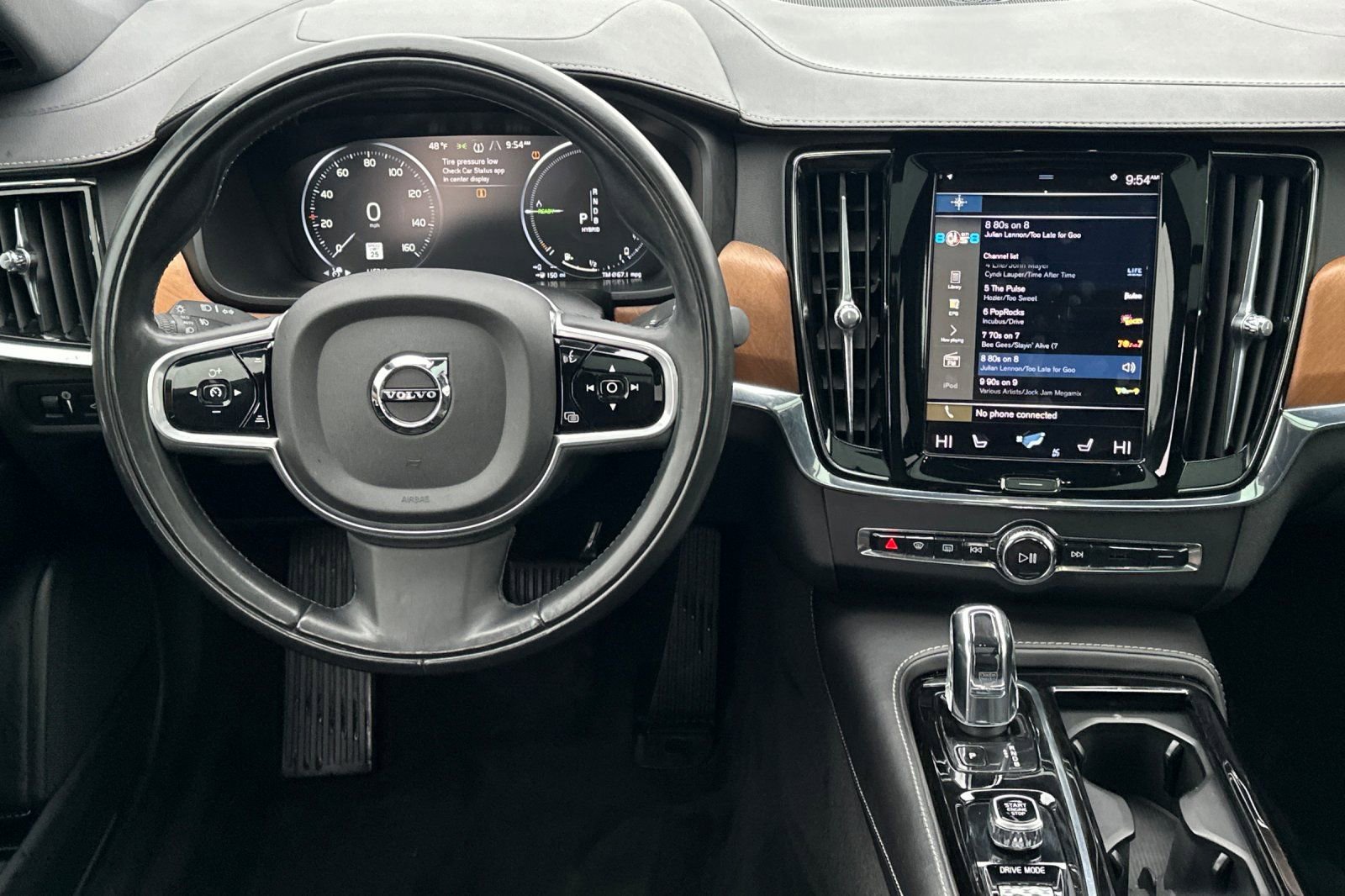 Used 2018 Volvo S90 T8 Inscription w/ Convenience Package image 14