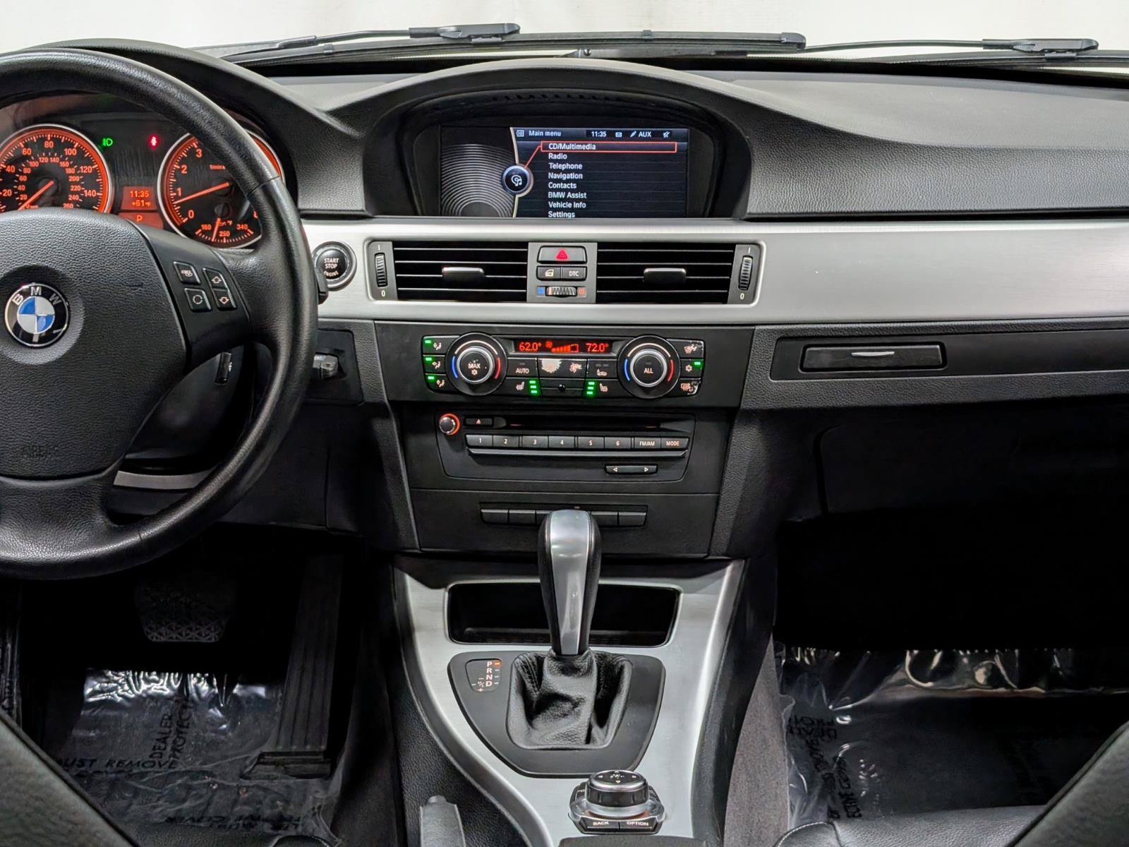 Used 2011 BMW 335i xDrive Sedan AWD/4WD image 23