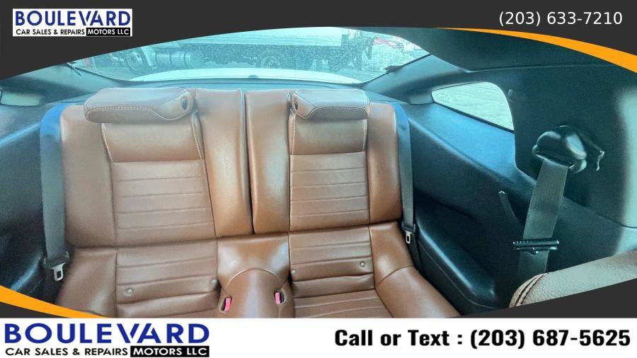 Used 2013 Ford Mustang Premium image 14