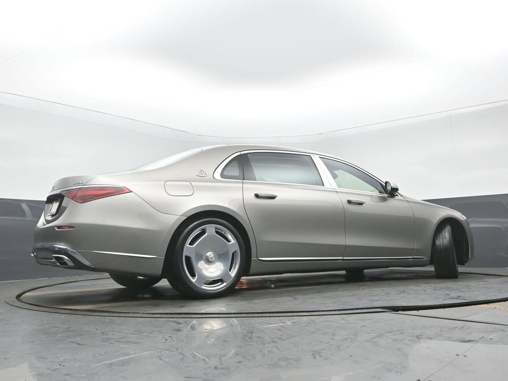 Used 2021 Mercedes-Benz Maybach S 580 4MATIC image 33