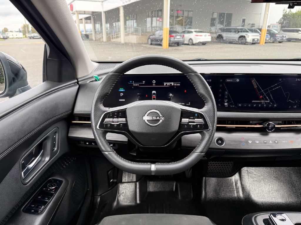 Used 2023 Nissan Ariya FWD image 23