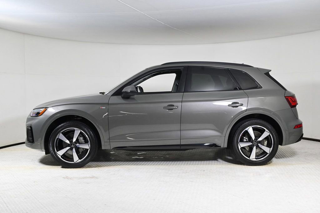 Certified 2023 Audi Q5 2.0T Premium Plus w/ Premium Plus Package image 2