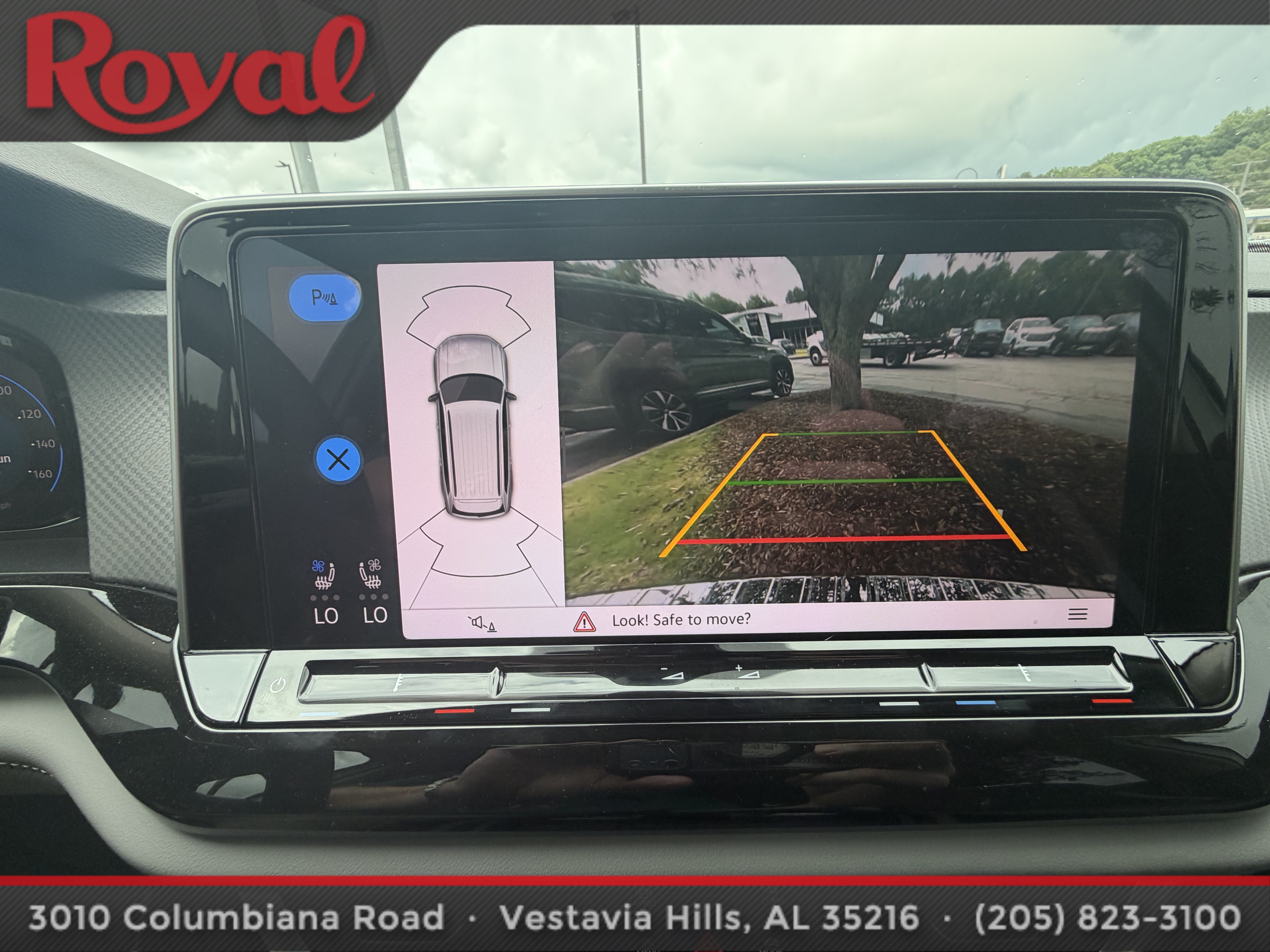 Certified 2026 Volkswagen Atlas Peak Edition AWD/4WD image 15