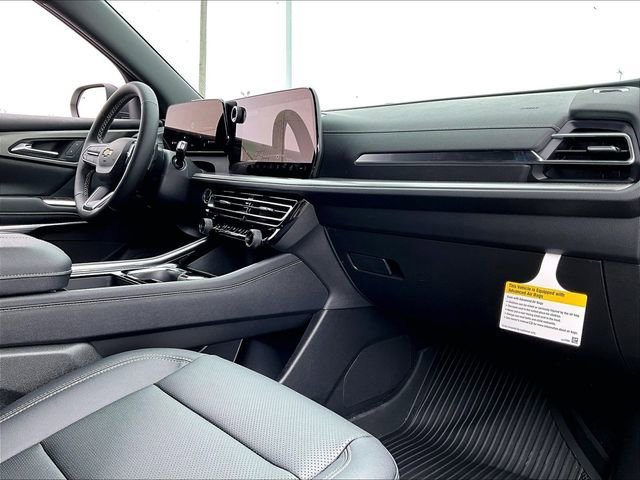 New 2026 Chevrolet Traverse LT w/ Sun and Wheel Package image 9