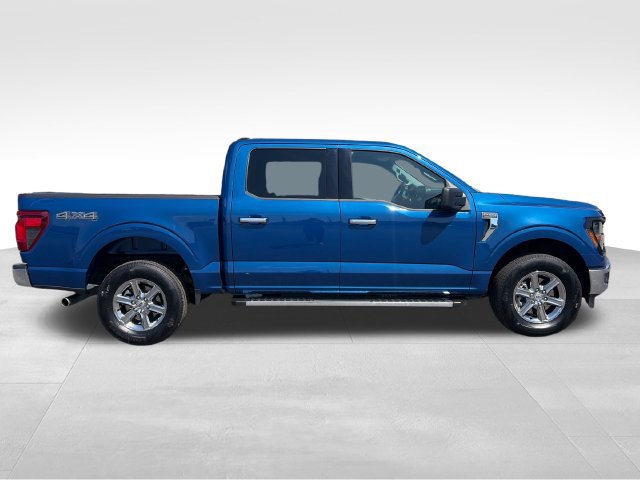 Used 2025 Ford F150 XLT w/ Equipment Group 301A Standard AWD/4WD image 9