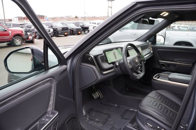 Used 2022 Rivian R1T Launch Edition image 15