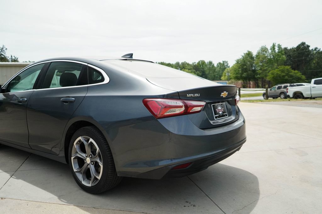 Used 2021 Chevrolet Malibu LT FWD image 15