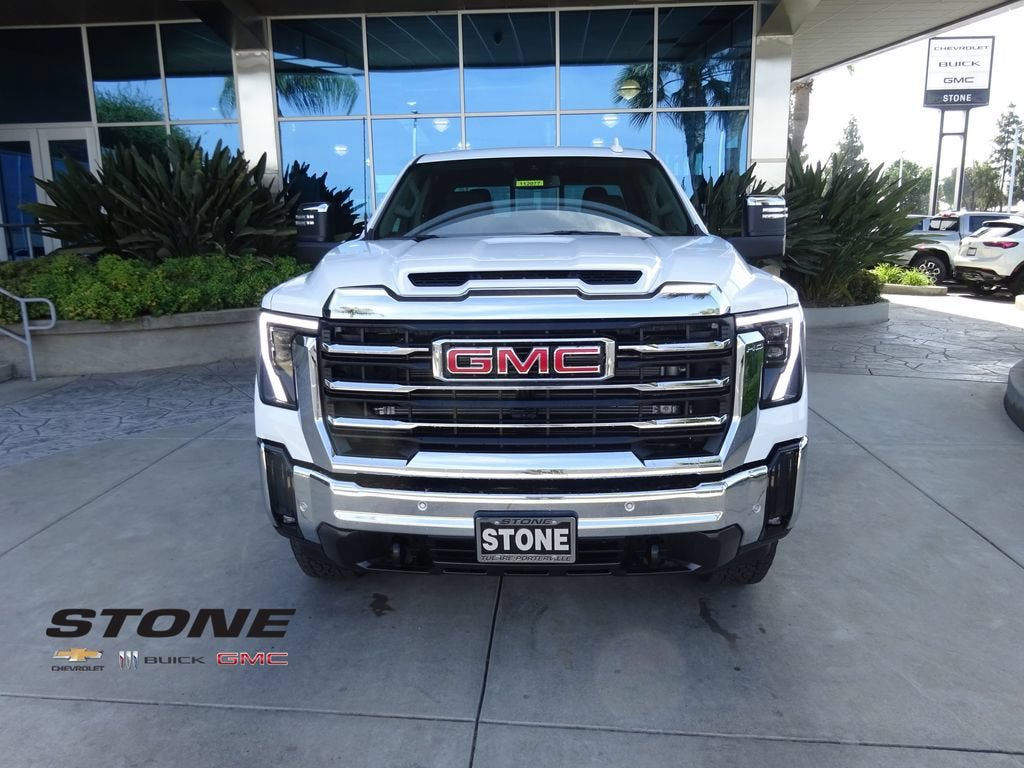 New 2026 GMC Sierra 2500 SLT w/ SLT Premium Package AWD/4WD image 2