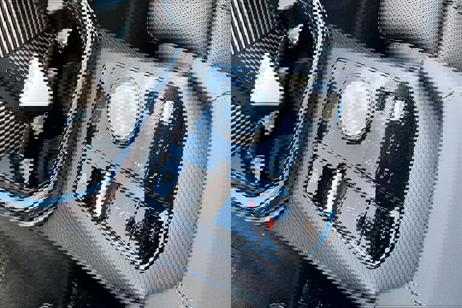 Certified 2025 BMW X3 xDrive30i w/ Premium Package AWD/4WD image 37