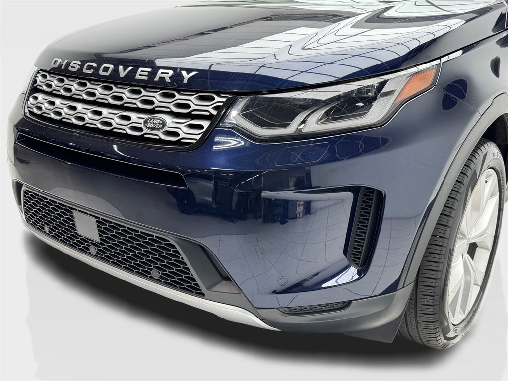 Used 2023 Land Rover Discovery Sport SE image 5